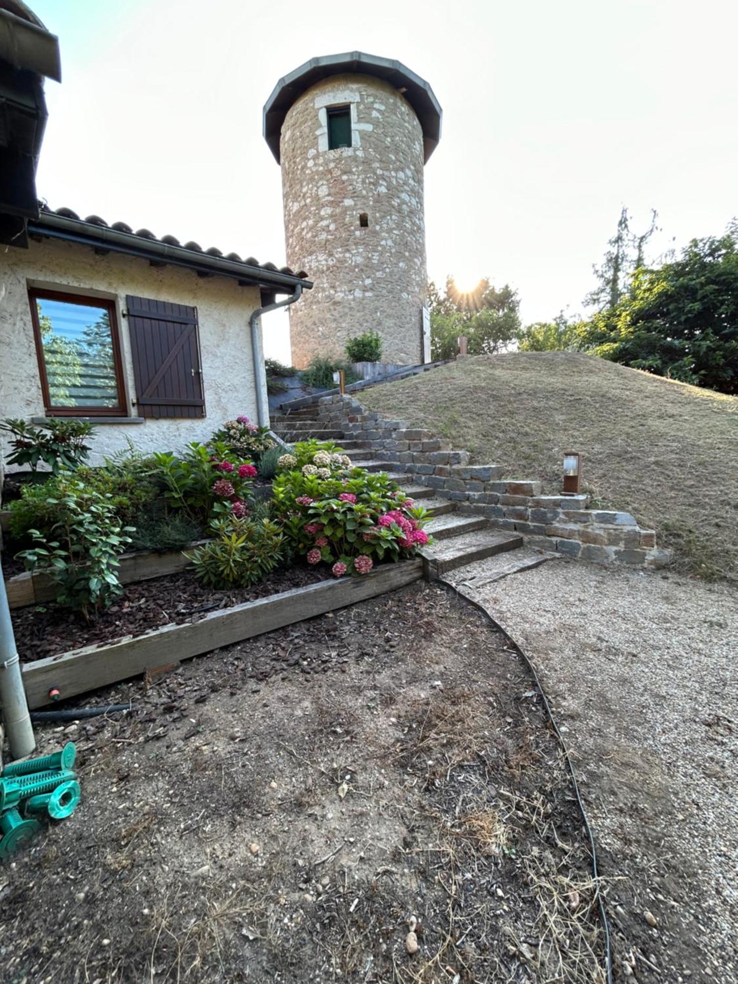 Moulin A Vent De Prentygarde En Dordogne Lägenhet Vélines Exteriör bild