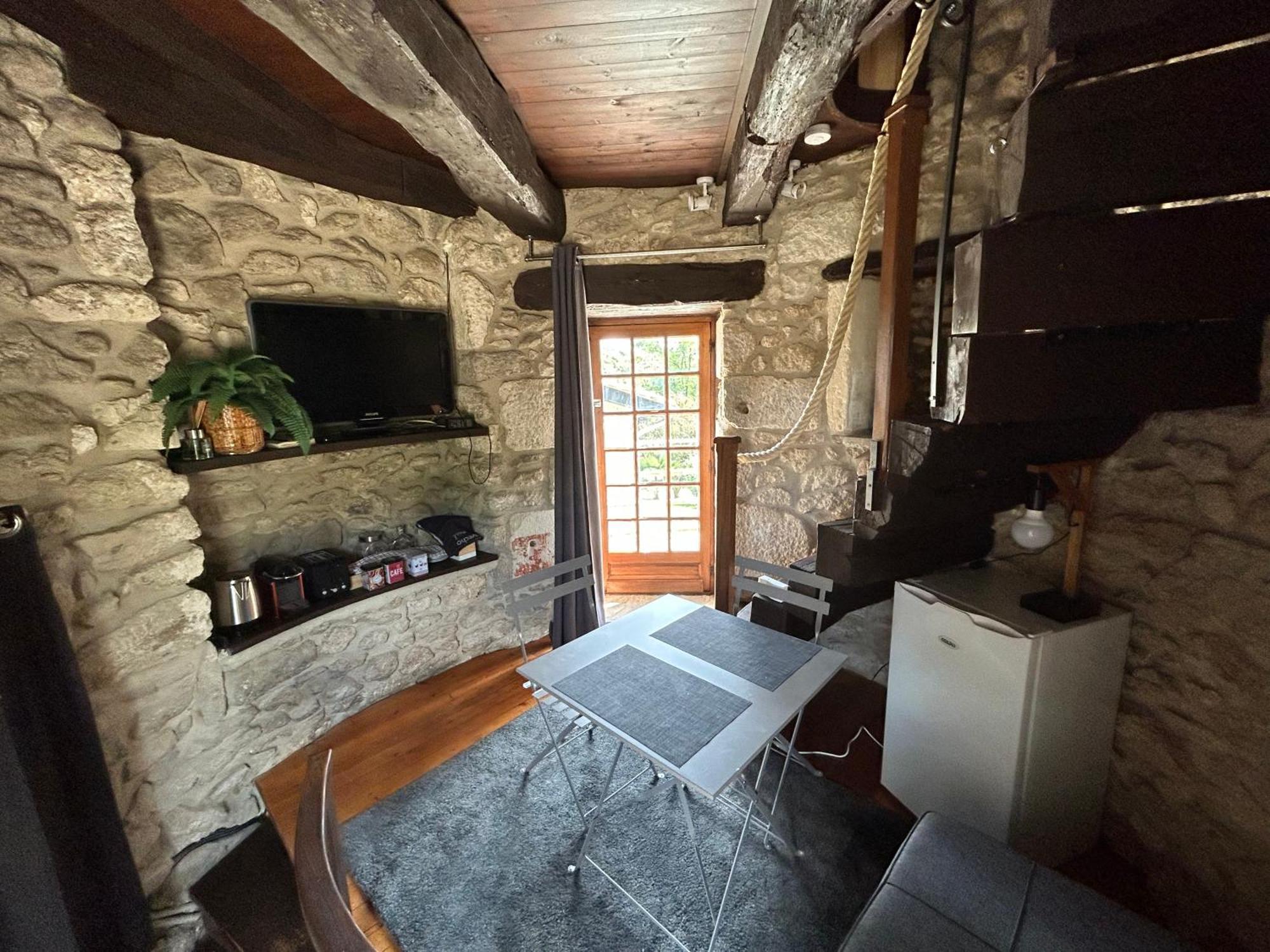Moulin A Vent De Prentygarde En Dordogne Lägenhet Vélines Exteriör bild